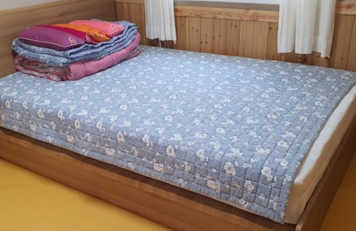 Wonyul-ri House | Damyang Jeongwon Pension