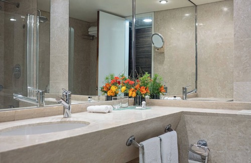 Tel Aviv Promenade Hotel | Dan Panorama Tel Aviv