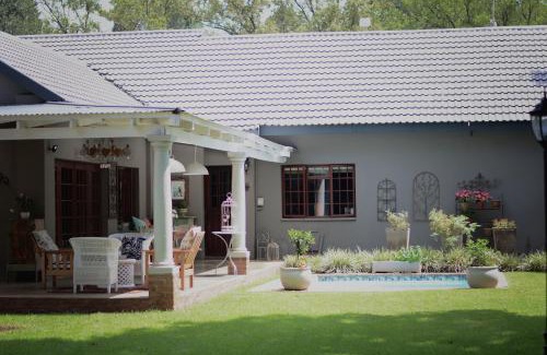 Three Rivers House | Dancing River Guesthouse