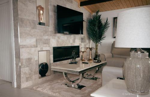 Killarney Other | Danu Escape