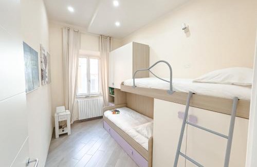Terracina Apartment | Danyshome Minerva al Mare in pieno Centro