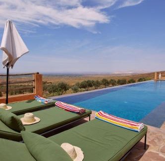 Tnine Ourika Bed & Breakfast | Dar Imiri