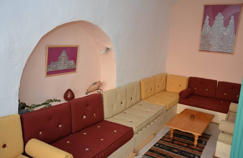 Erriadh House | DAR LILY offers you an authentic experience hidden purely from Djerbien.