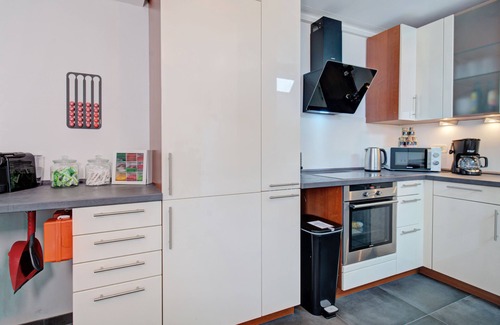Oststadt Apartment | Das Penthouse - Jacuzzi - BBQ - Dachterrasse - Parkplatz - Panoramaausblick