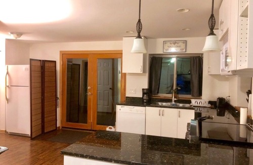 Sandy Hook Bed & Breakfast | Davis Brook Retreat