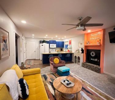 Village of Four Seasons Apartment | Daylight Cove Lakefront Condo, Pool, Hot Tub!