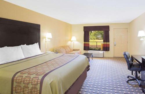 Andalusia Hotel | Days Inn by Wyndham Andalusia