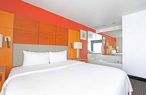 Calumet Park Hotel | Days Inn by Wyndham Calumet Park