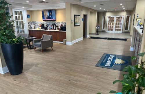 Cedartown Hotel | Days-Inn by Wyndham Cedartown