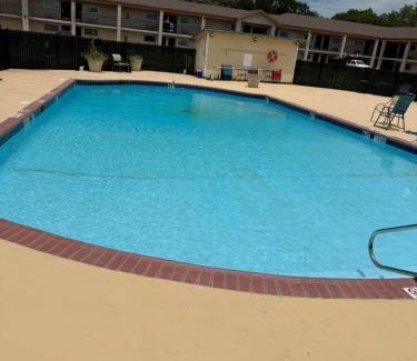 Gatesville Hotel | Days Inn by Wyndham Gatesville