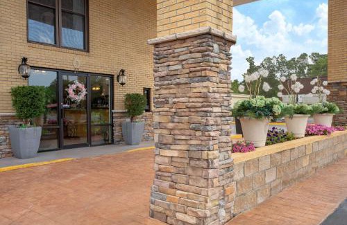 Lake City Hotel | Days Inn by Wyndham Lake City