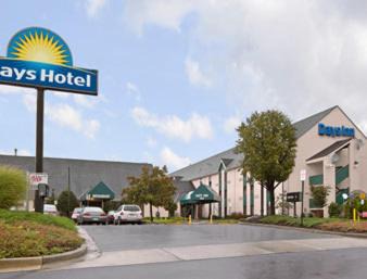 Lanham Hotel | Days Inn by Wyndham Lanham Washington DC