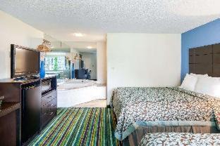 Lincoln Hotel | Days Inn by Wyndham Lincoln