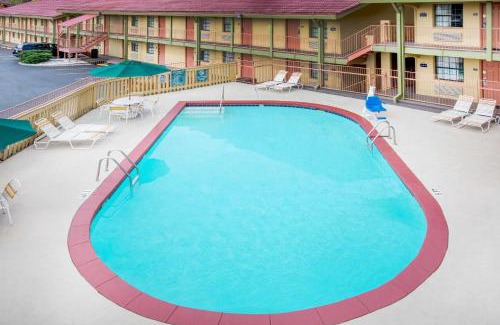 Little Rock Medical District Hotel | Days Inn by Wyndham Little Rock/Medical Center