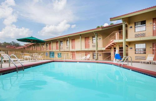 Little Rock Medical District Hotel | Days Inn by Wyndham Little Rock/Medical Center