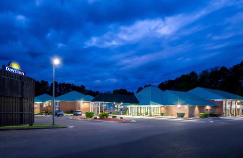 Petersburg Hotel | Days Inn by Wyndham Petersburg/South Fort Lee
