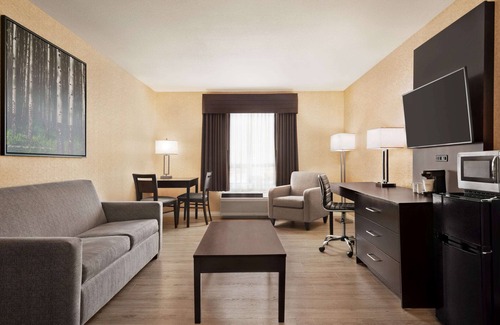 North Industrial Hotel | Days Inn by Wyndham Saskatoon