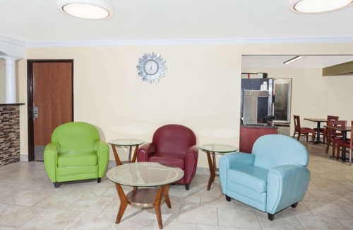 Springfield Hotel | Days Inn by Wyndham Springfield
