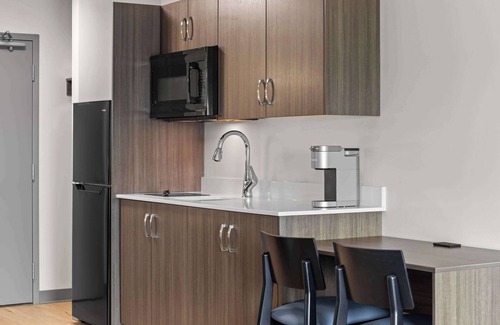 Steinbach Hotel | Days Inn by Wyndham Steinbach