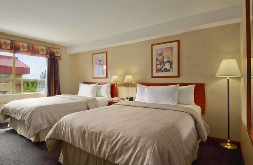 Richmond City Centre Hotel | Days Inn by Wyndham Vancouver Airport