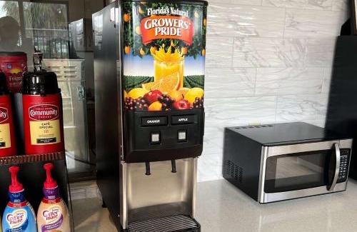 Opelousas Hotel | Days Inn & Suites by Wyndham Opelousas
