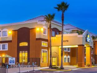Cortaro Hotel | Days Inn & Suites by Wyndham Tucson/Marana