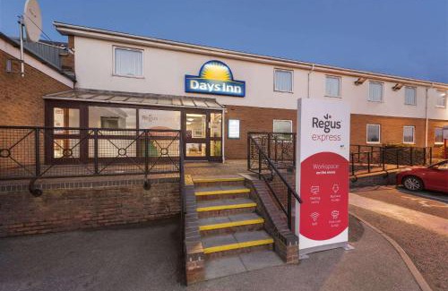 Codrington Hotel | Days Inn Watford Gap