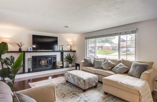 Kettering House | Dayton Family Home with Game Room Walk to City Park