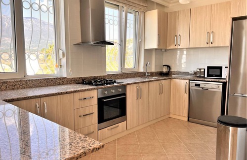 Kargicak Villa | Dazzling Villa with Private Pool in Alanya