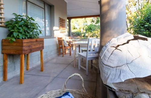 Oudtshoorn House | De Akker Guest House - Family