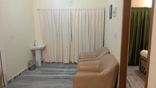Ranchi House | De Anmol Suites