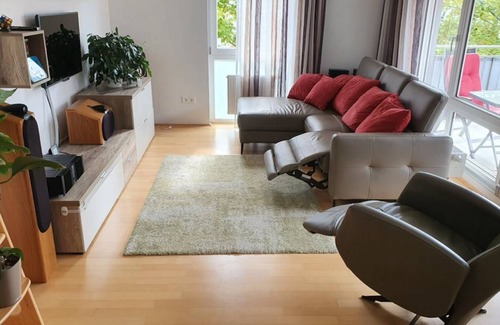 Lochhausen Apartment | 103 m² Apartment ∙ 3 bedrooms ∙ 4 guests