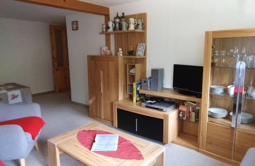 Berggieshubel Apartment | 3 individually furnished apartments w. Terrace.