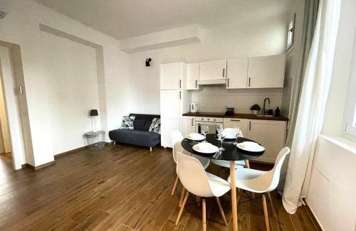 Dergano Apartment | De Conti Apartments