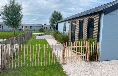Municipality of Kampen House | De IJssel Eilanden Chalet Steghouse mit Zaun Nr 546