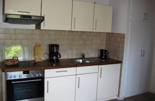 Ilbesheim Apartment | Holiday apartment "Kleine Kalmit" with a dream view of the vineyards