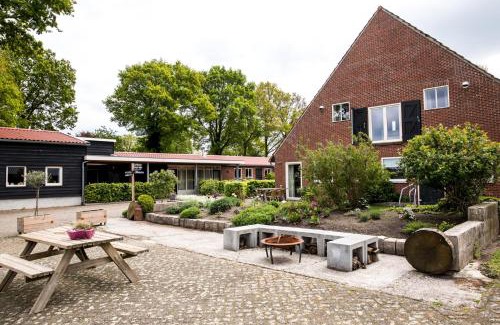 Westerhaar-Vriezenveensewijk Hotel | De Johanneshoeve