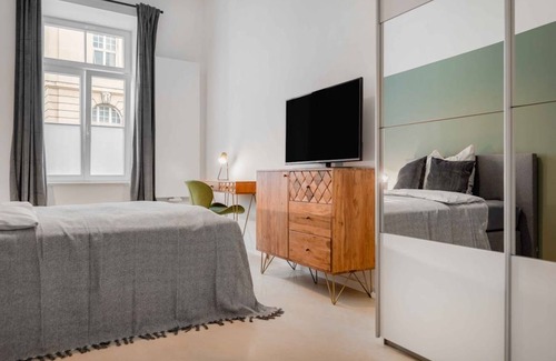 Ludwigsvorstadt-Isarvorstadt Resort | 90 m² Private room ∙ 1 bedroom ∙ 1 guest