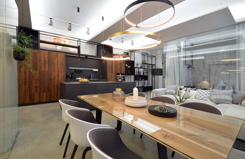 Ludwigsvorstadt-Isarvorstadt Apartment | Luxury Design-Apartment "Omaruru" in the center of Munich