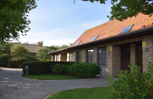 Langemark-Poelkapelle Apartment | DE MEIBOOM vakantiehoeve tot 21 pers