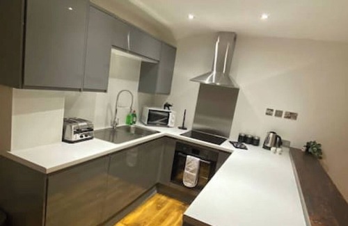Bedford Apartment | De Parys Penthouse 5 in Bedford