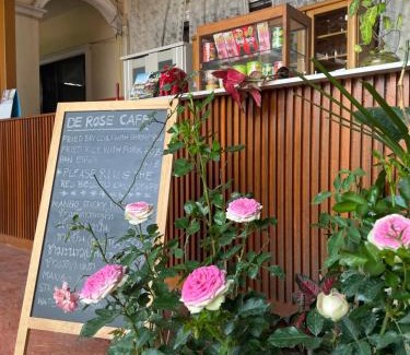Pa Daet Hotel | DE ROSE Hotel Chiang Mai