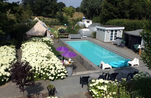 Paal Villa | De Witte Merel holiday villa with glamping and wellness.
