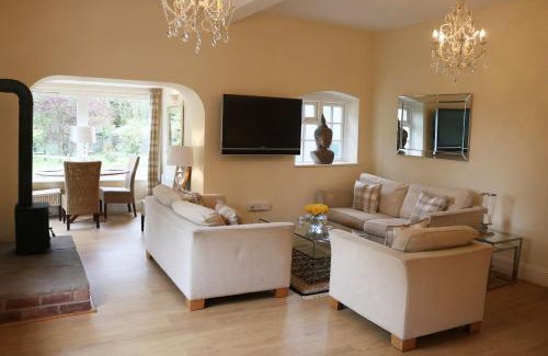 Lea Apartment | Dean End Apartment 2