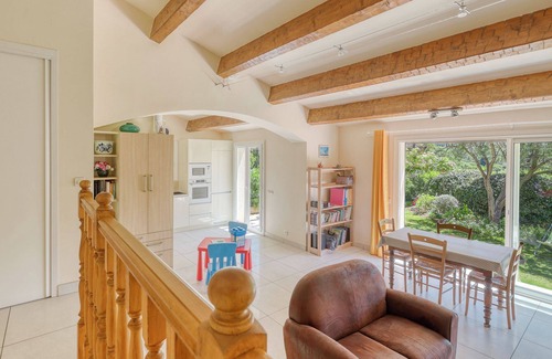 Bormes-Les-Mimosas House | Deatched 2-bedroom house/villa in a peaceful garden near the beach