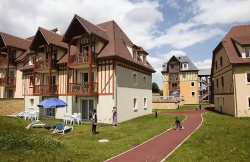Saint-Arnoult Apartment | Deauville Farm - maeva Home - 3 Room Apartment 6 People - Comfort