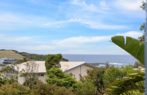 Smiths Beach House | Deckchairs