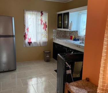 Soufriere Quarter Apartment | DeDe's Place