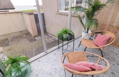 Donaghadee House | Dee by the Sea