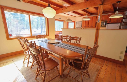 Mazama Cabin | Deer Run Chalet - Alpine Style Retreat in Mazama